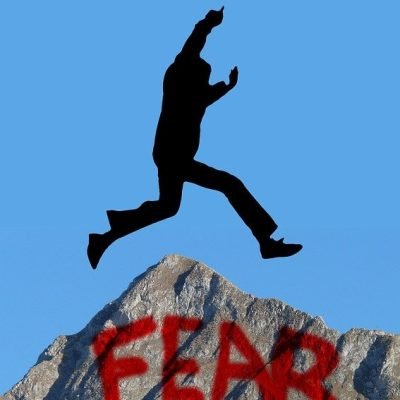 silhouette-936717_640